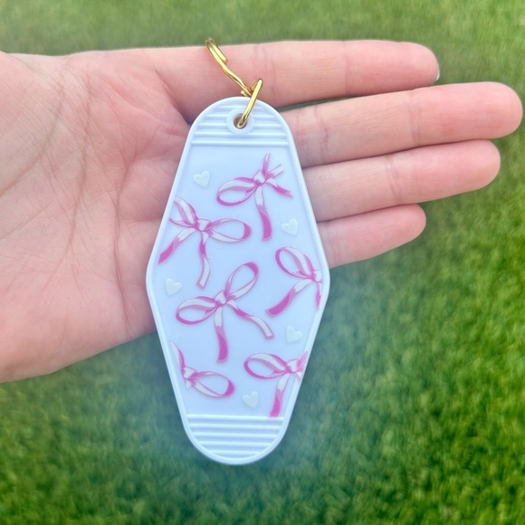 Handmade Pink Motel Keychain – Choose Your Style (Gingham, Smiley, Bows & More) - Picture 14 of 15